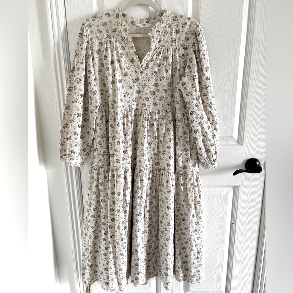 Floral print tiered dress